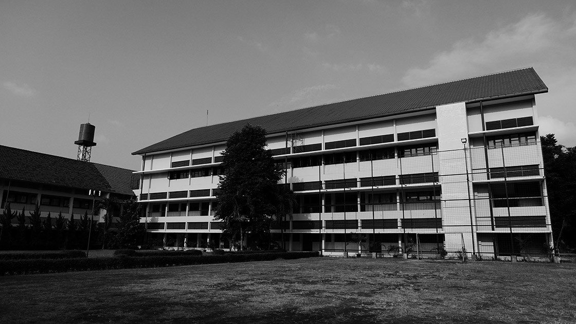 The SMA Pangudi Luhur school building and grounds
